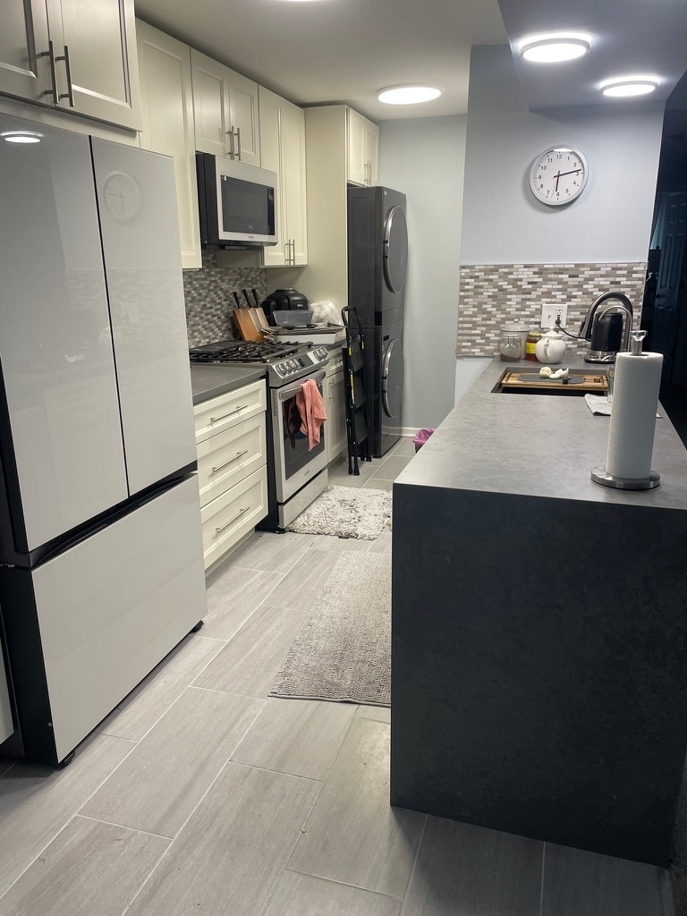 Kitchen update — Wheeling, IL