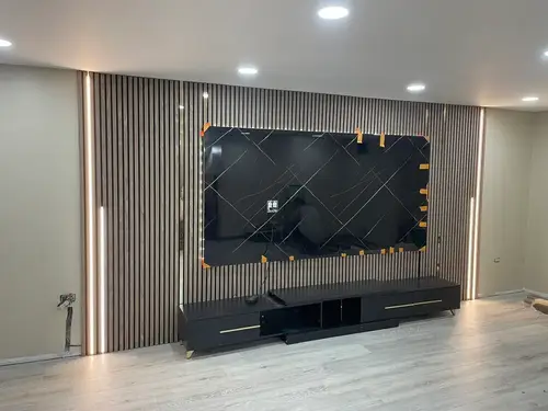 Door, trim or hardware repair in Palatine IL